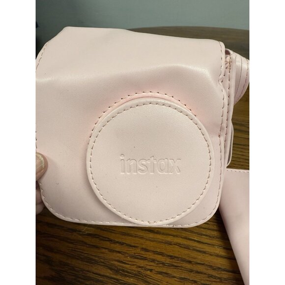 Fujifilm Instax Mini 7+ Instant Camera - Light Pink - Picture 4 of 7